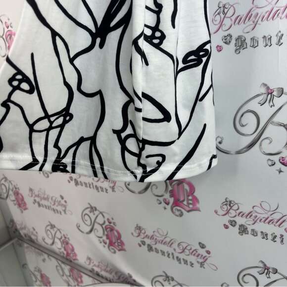 Emily rose short line work artist Abstract Black and White Women's Tank Top - Picture 4 of 9